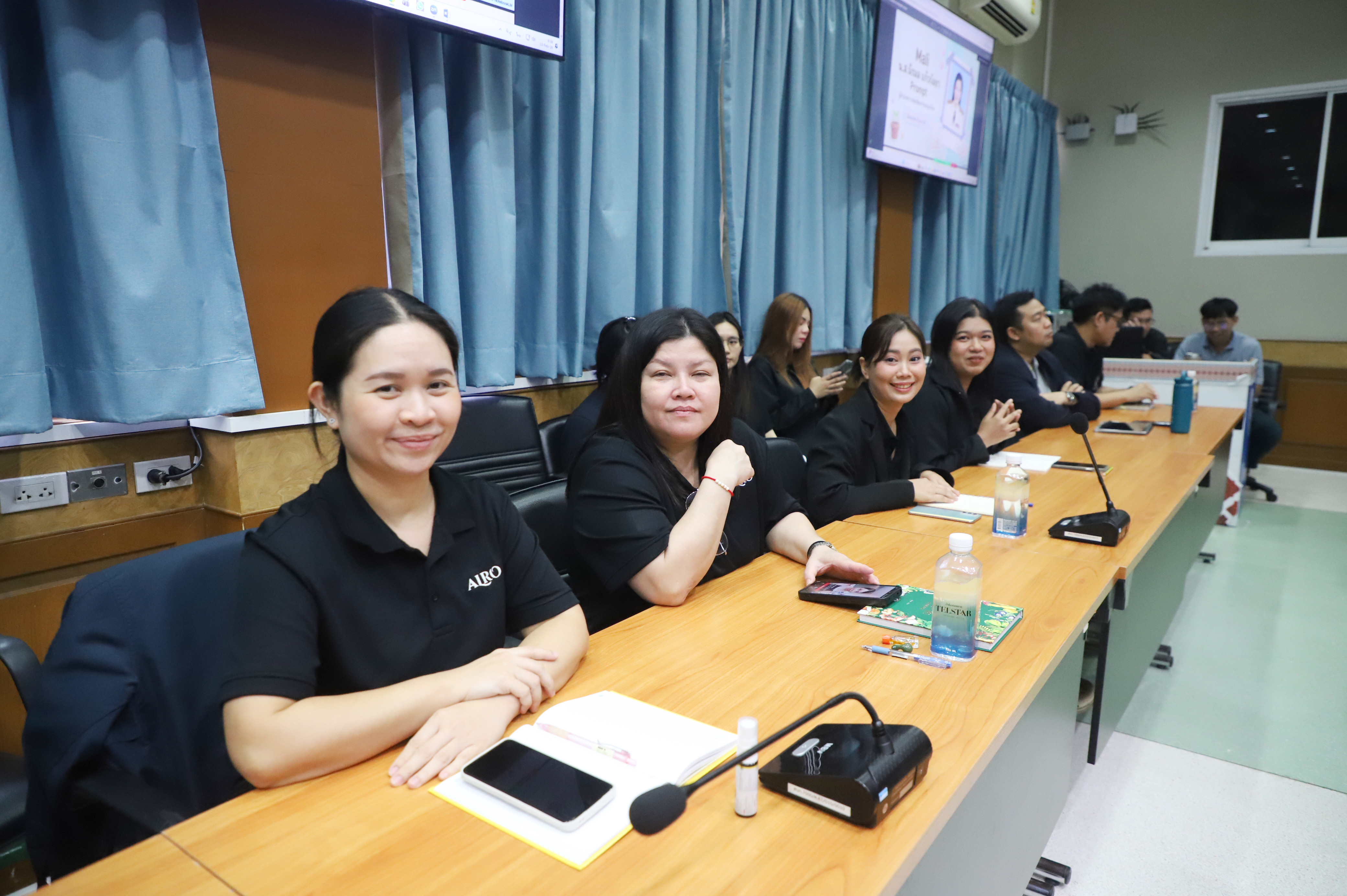 title - สำนักบริหารกองทุน (สบท.)  จัดการประชุมภายใน เพื่อติดตามเร่งรัดการดำเนินงานตามกรอบหน้าที่และตัวชี้วัด